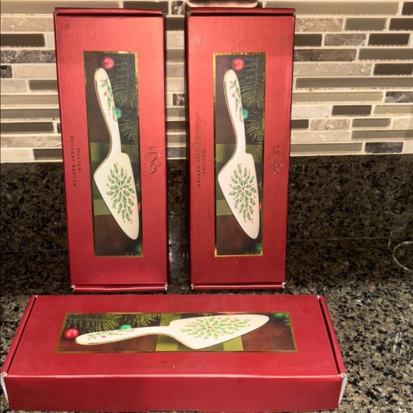 Lenox holiday porcelain desert Server /3 boxes NIB